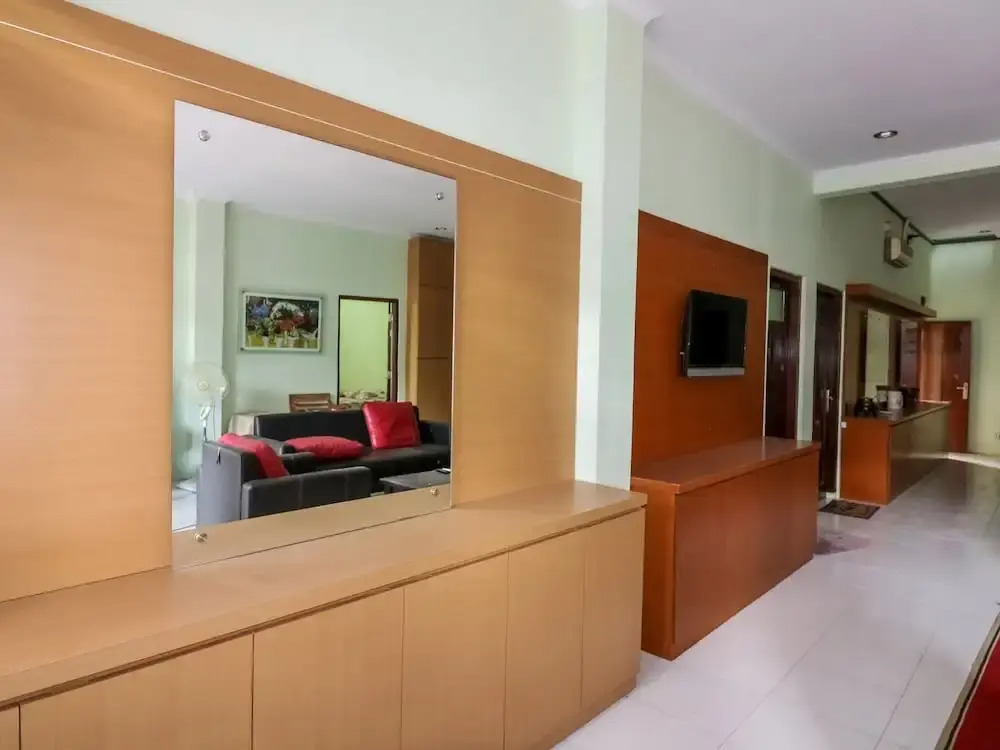 NIDA Rooms Gang Merpati Condong Catur