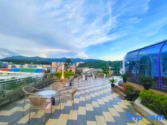 Centron International Hotel