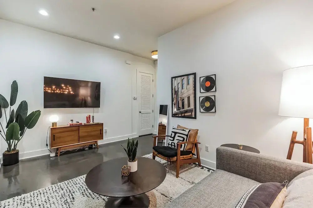 Nashville Nest