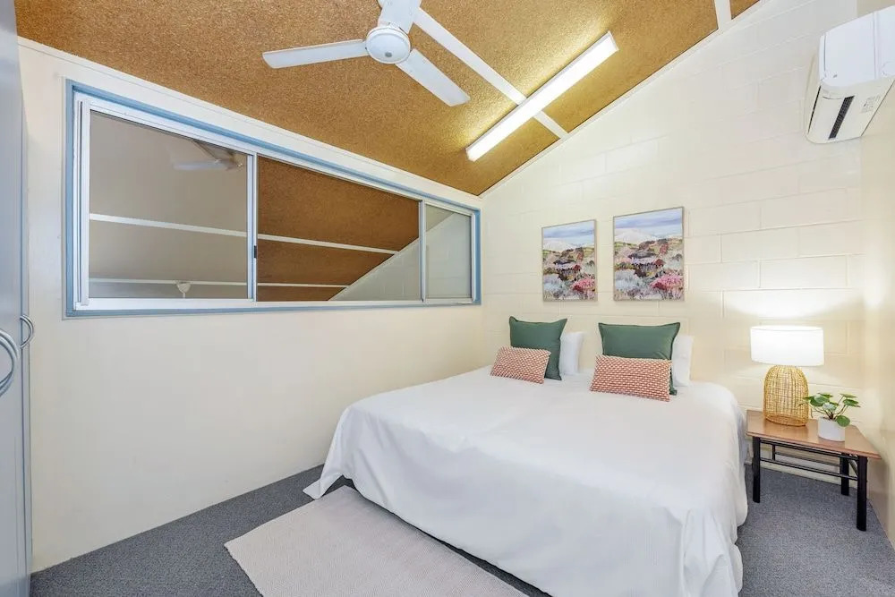 Emthree Seaside Apartments