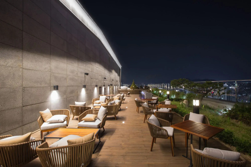 RAMADA Jeonju Hotel
