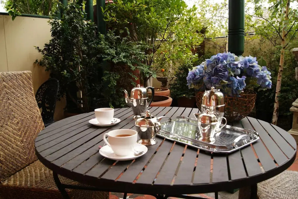 Andre's Mews Luxury Serviced Apartments