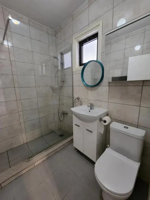 Merab Holidays Apartment Annita Court B14