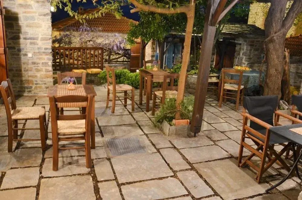 Fyloma Villa With 5 Bedrooms