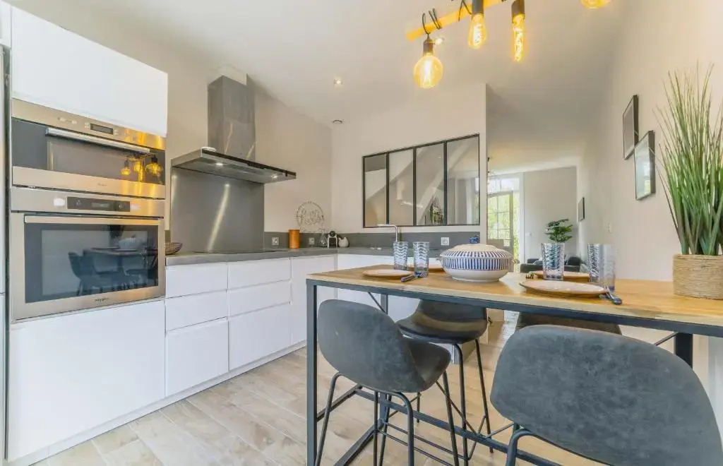 Appartement moderne avec vue mer à 5mn des plages