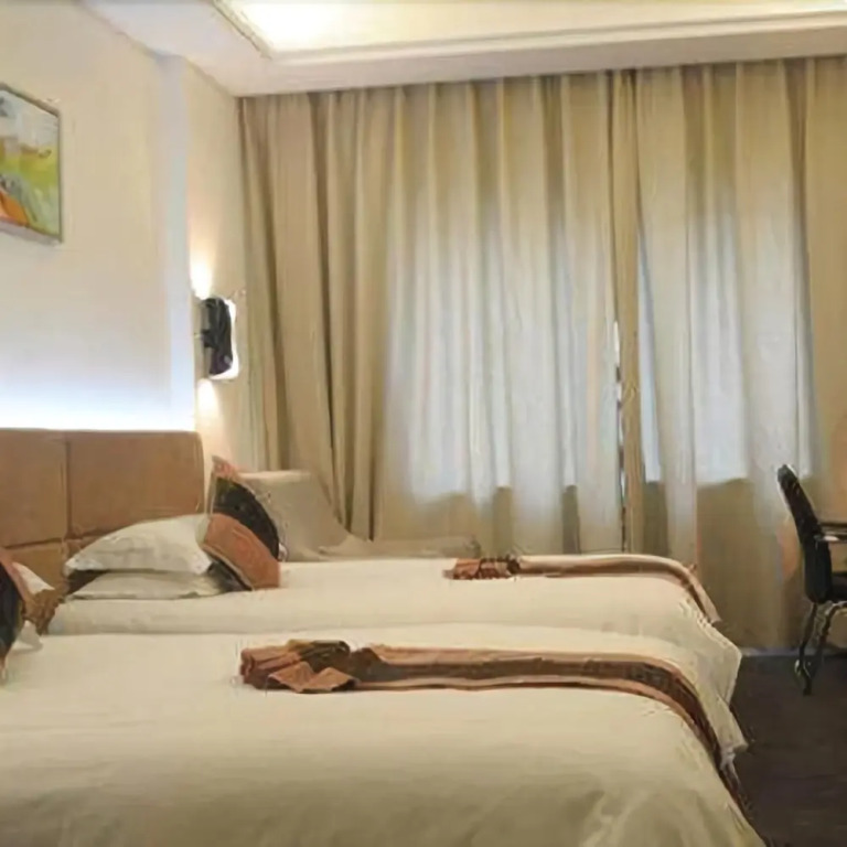 New Continental Hotel