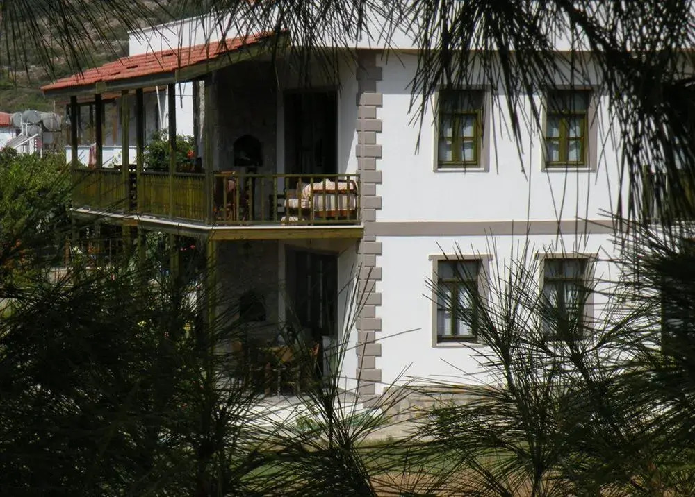 Sempati Apart