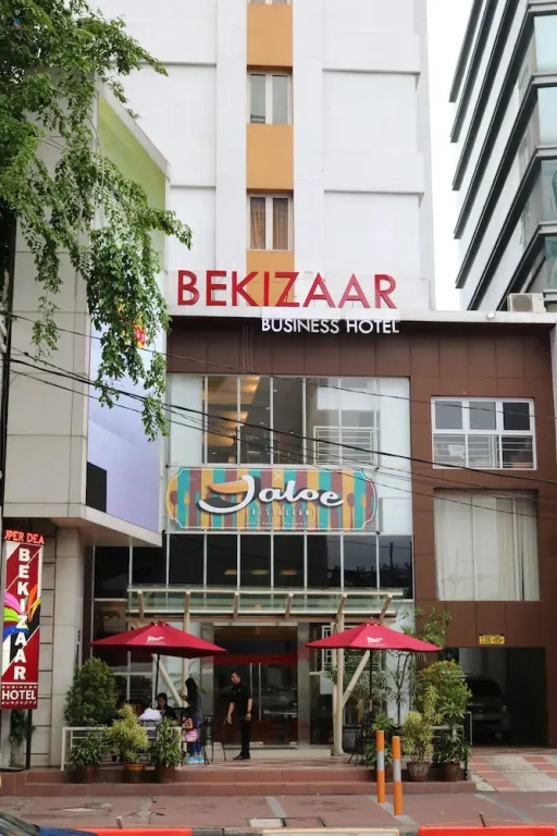 Zuzu Tunjungan Plaza