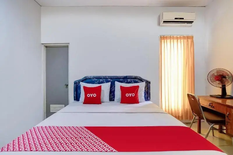 OYO 90935 Rumah Kost Metroliving
