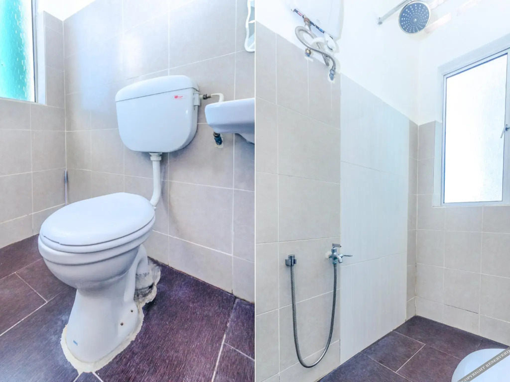 OYO 703 Myra Hotel