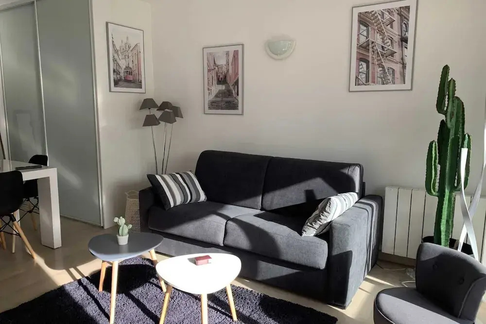 Rue Dantibes 2 Pcs Balcon Renovation Premium 2019