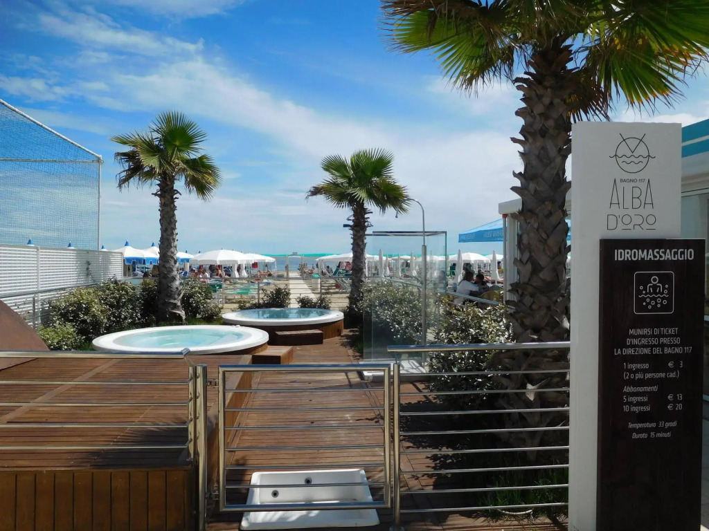 Hotel Admiral - on the beach
