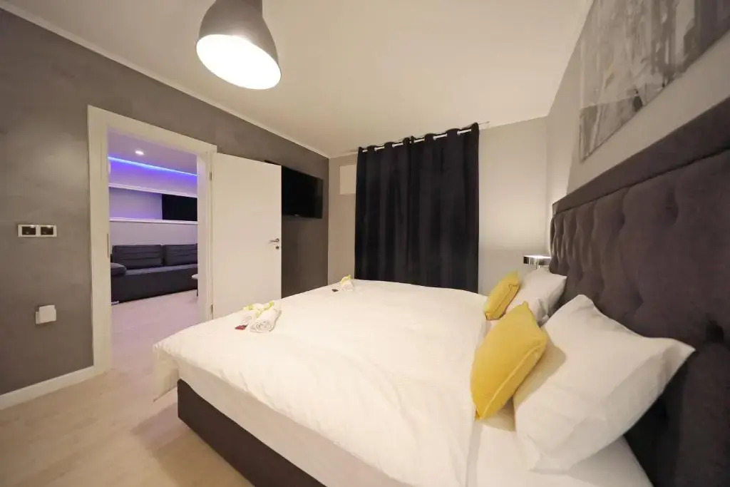 City Marine Luxury Apartments