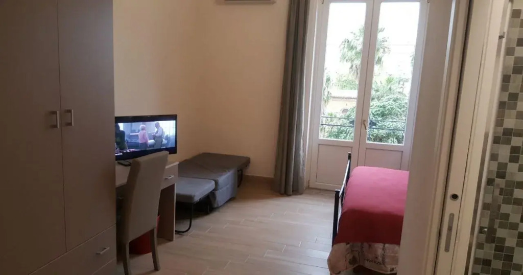 A To Casa Lolli Bed  Breakfast