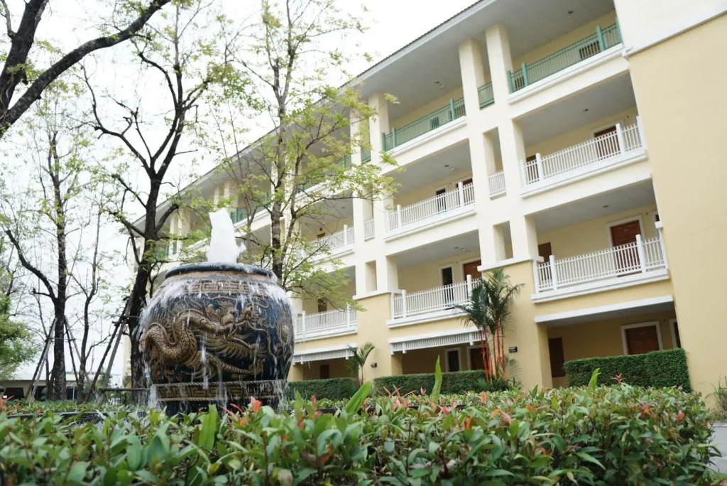 The One Residence
