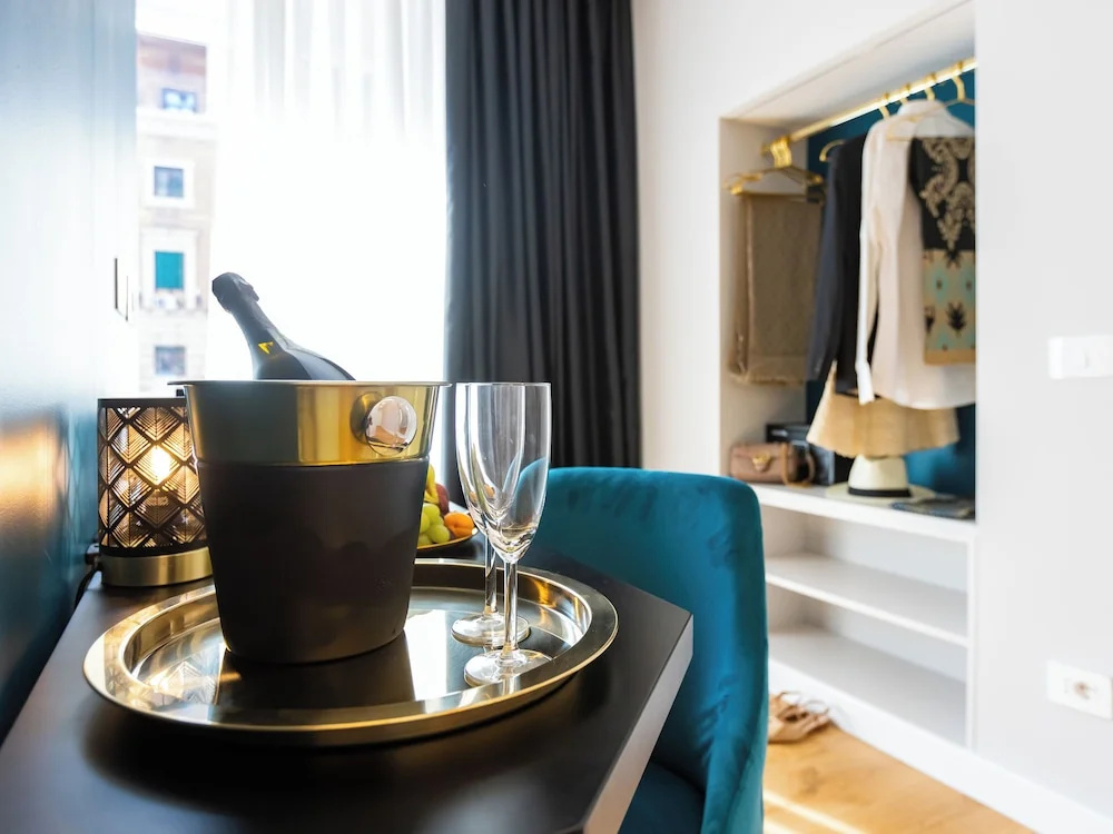 Regola Luxury Relais