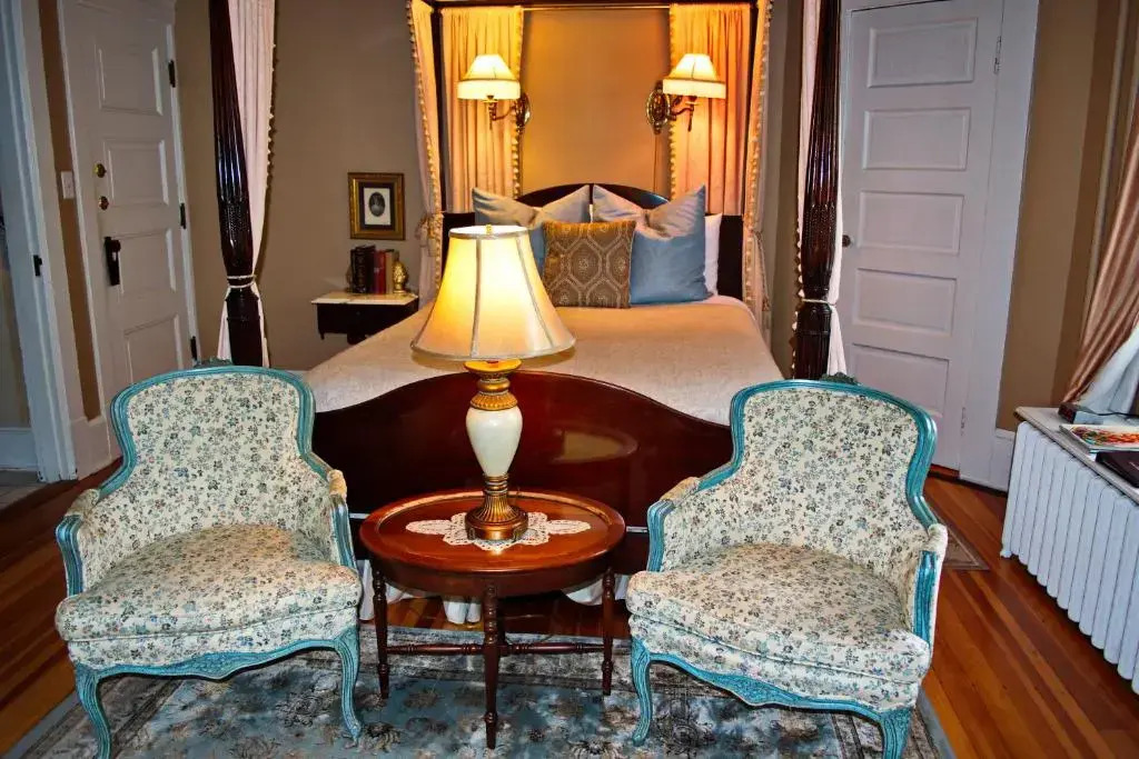 The Lion and the Rose Bed and Breakfast