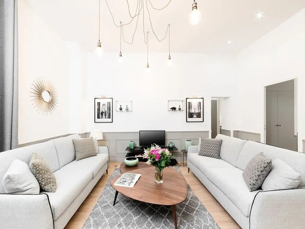 LUX 3 & 4 BDR Montmartre I by Livinparis