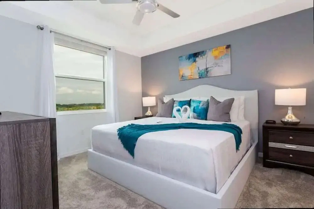 Lake View Resort Condo w Lazy River Near Disney