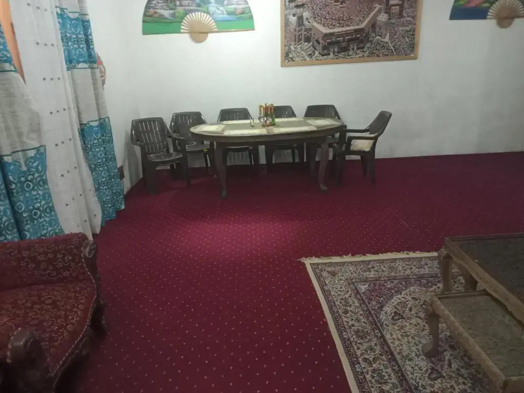 OYO 87696 Grand Inayat
