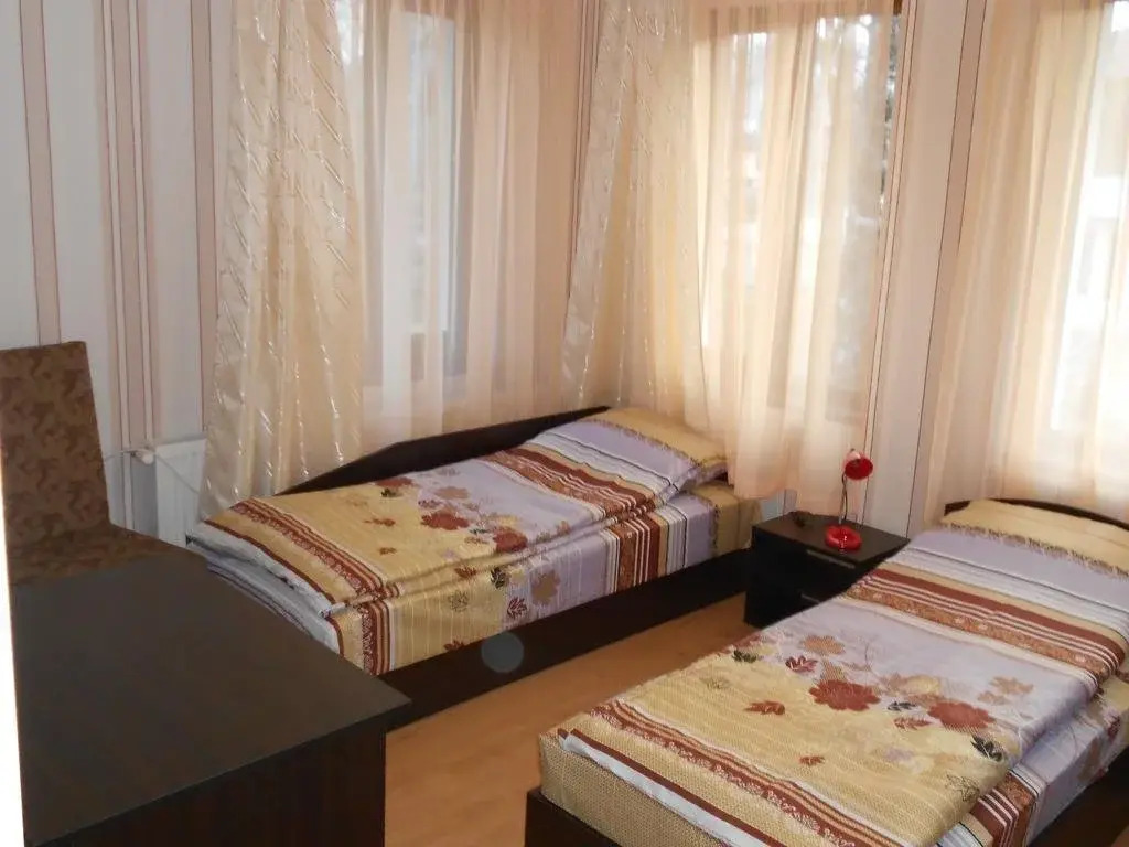Guest House Tsenovi