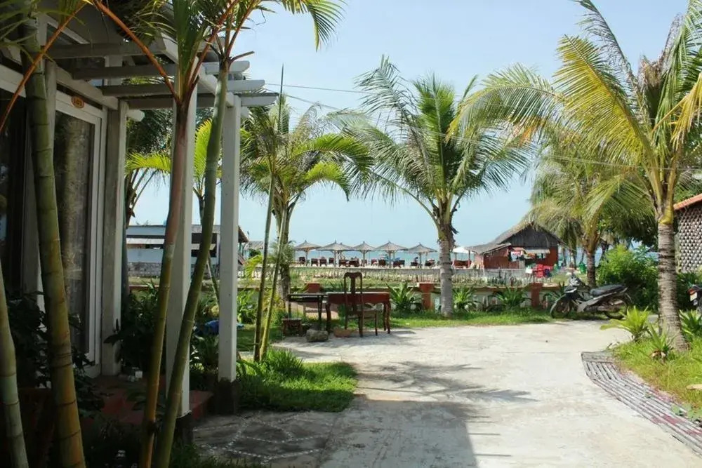 Coastal Village Beach Resort Phu Quoc