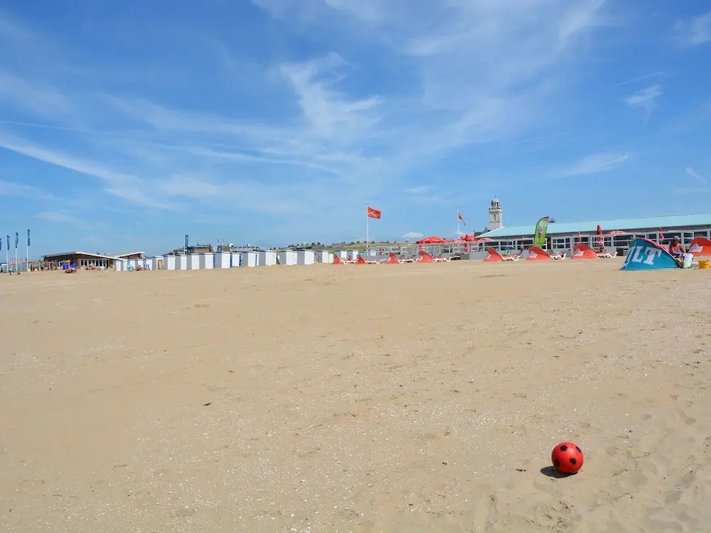 Gorgeous Apartment in Katwijk Centre Near Sea