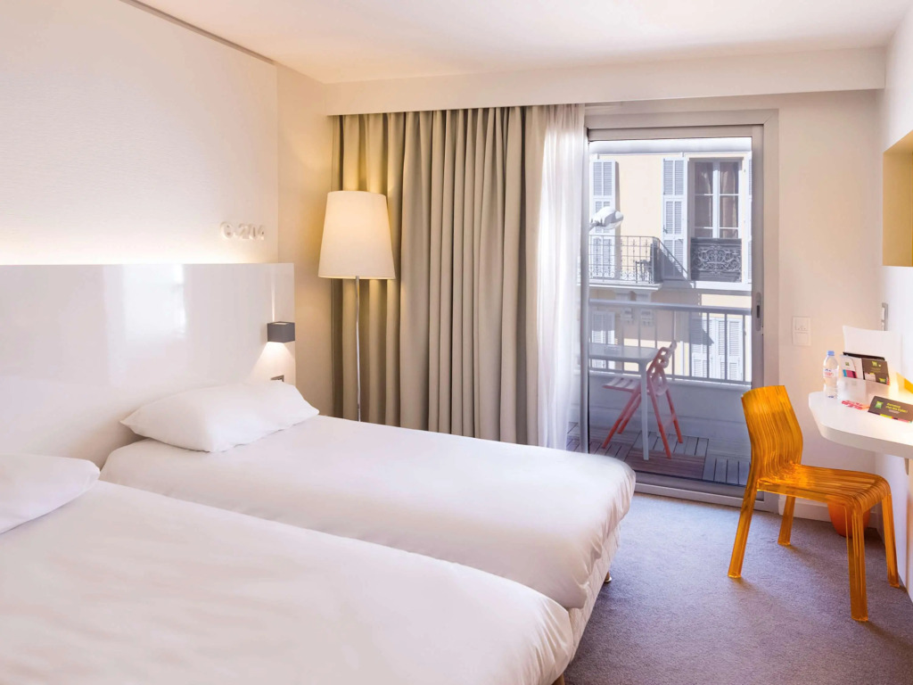 Ibis Styles Menton Centre