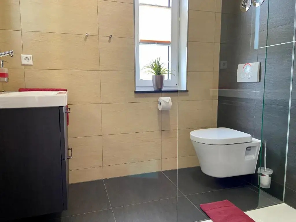 Landhaus Waltersdorf - Pool & Wellness
