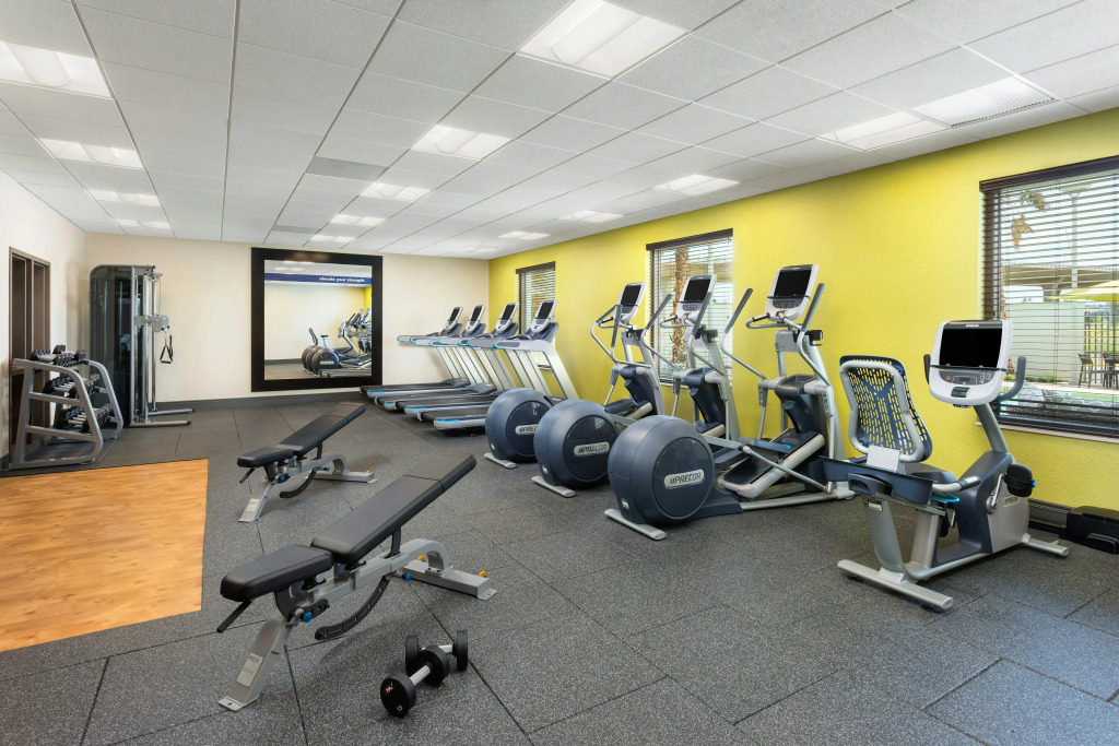 Hampton Inn & Suites - Napa, CA