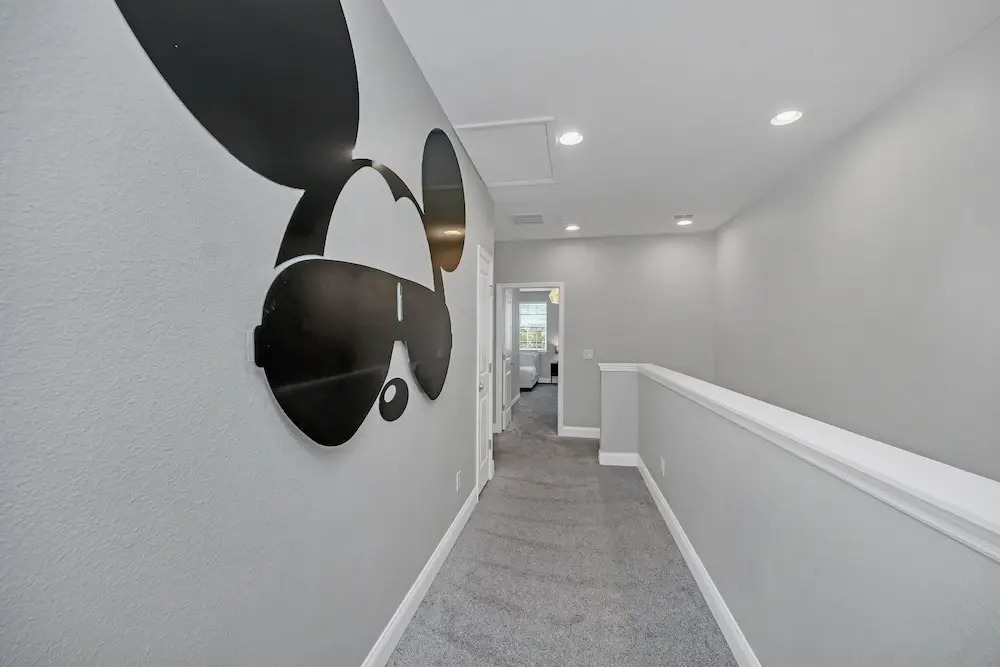 Vibrant Townhome w Private Pool, near Disney