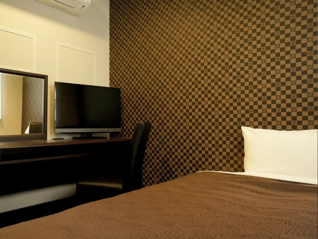HOTEL LiVEMAX Himeji Ekimae