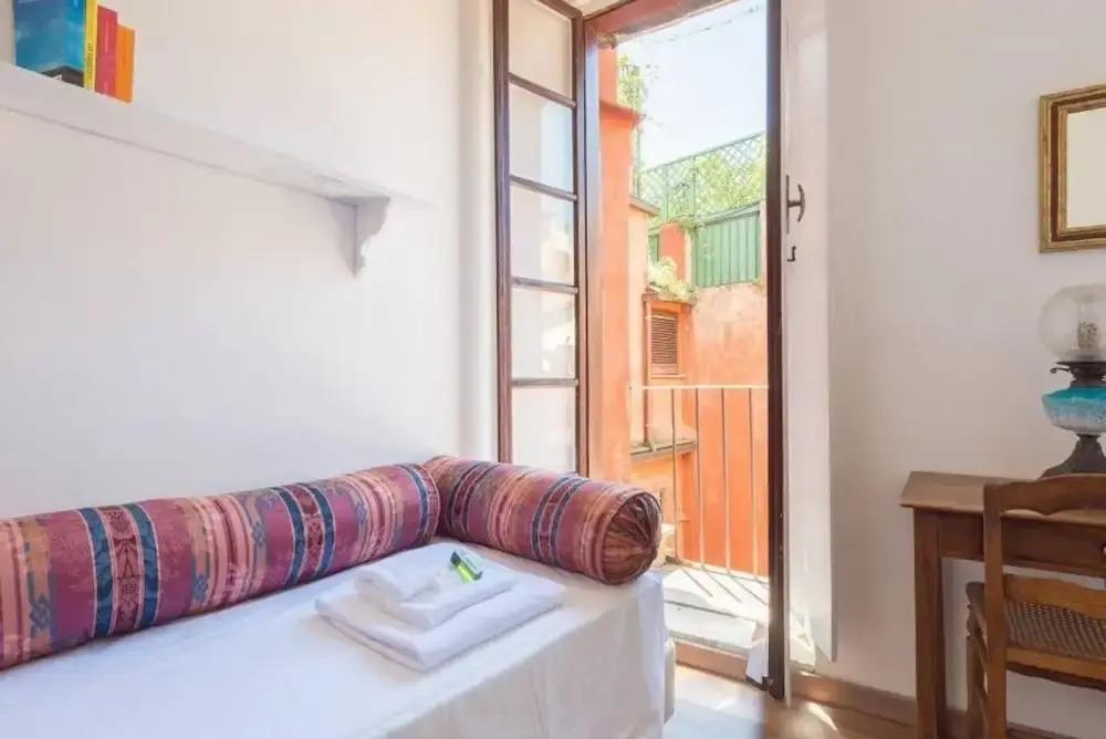 RSH Pantheon Enchanting Terrace