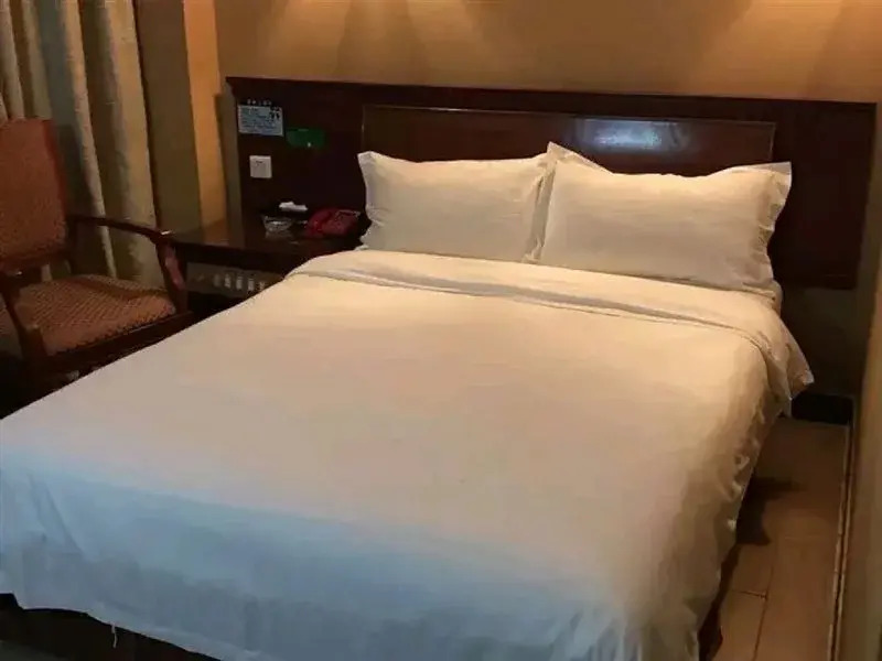 Jingang Hostel (Shenzhen Longhua Bus Station)