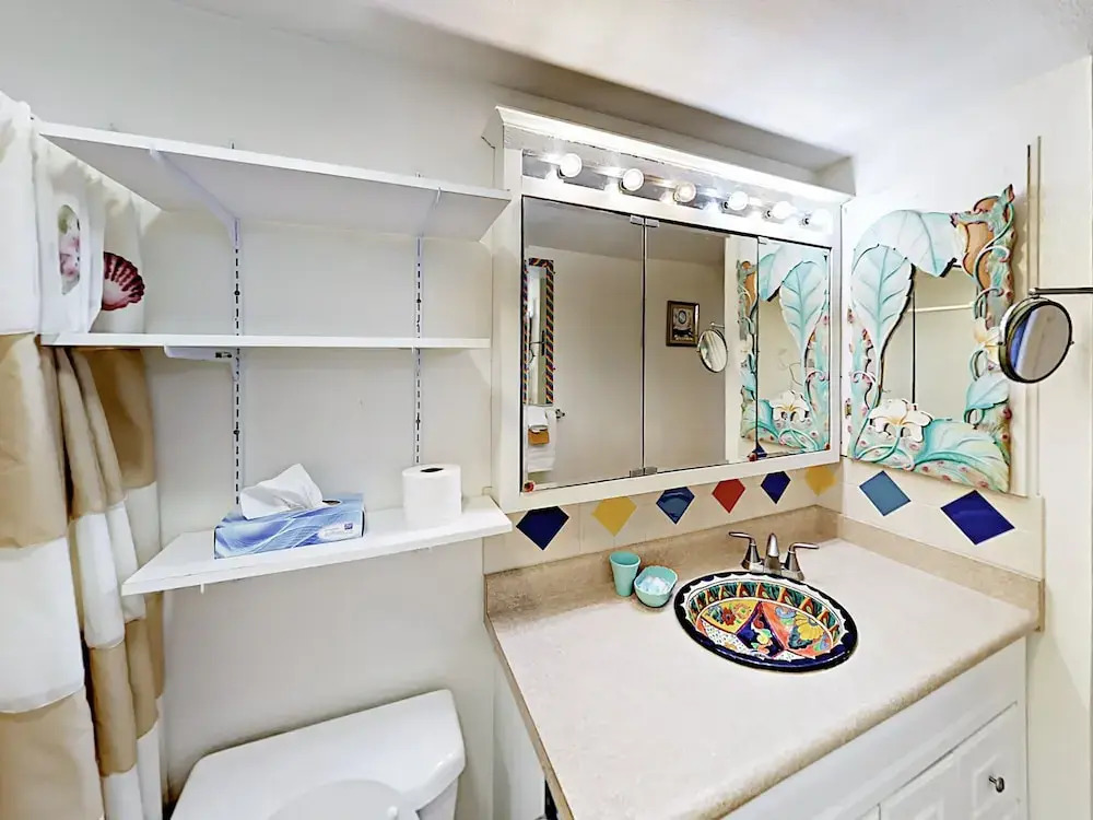 Ocean View W/pool - Across From Kalama Beach 2 Bedroom Condo