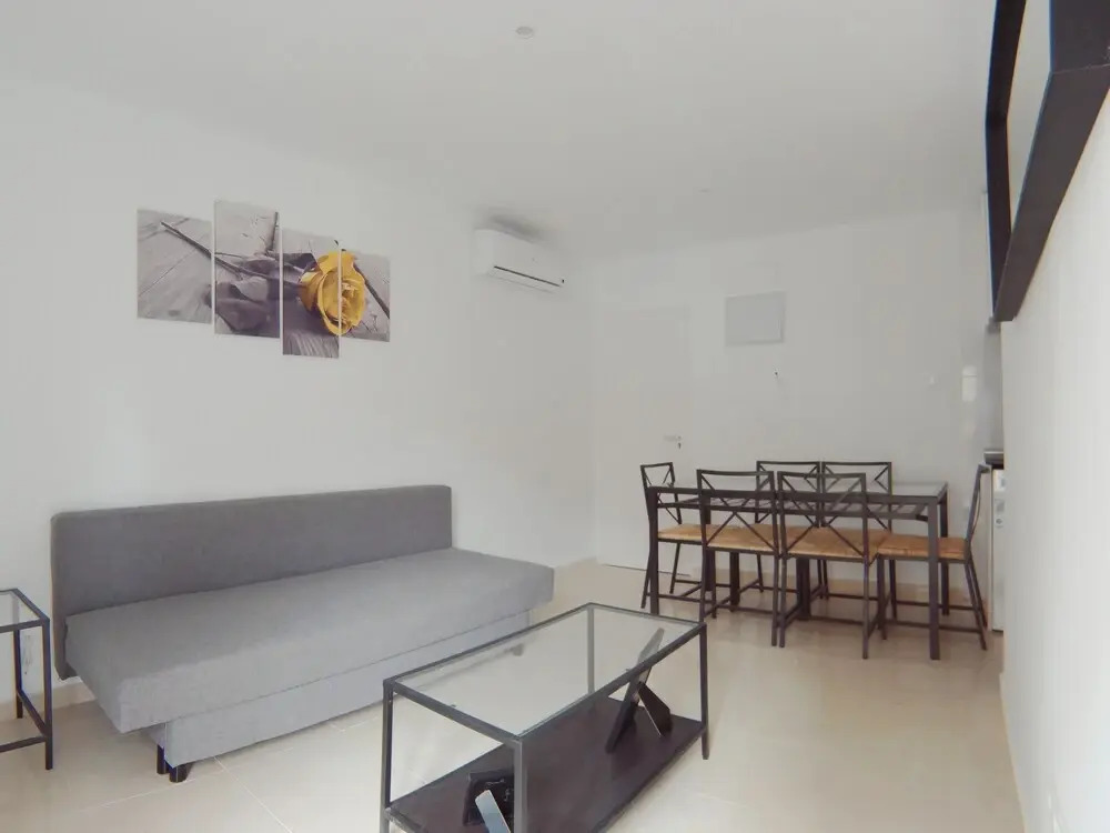 Apartamento exterior de 2 Habitaciones cercano al parque Olof Palme AP4