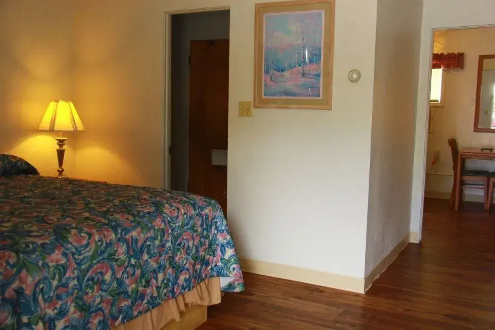 Sunrise Motor Inn
