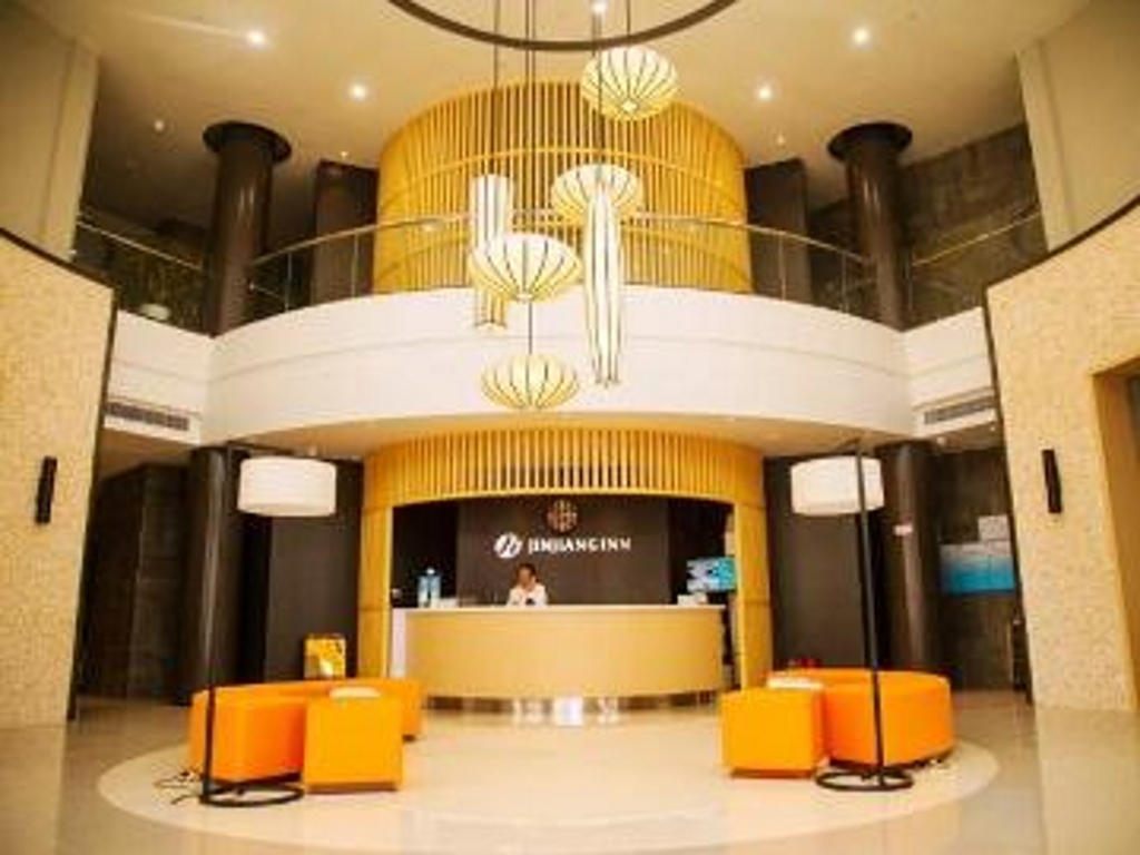 Jinjiang Select Yancheng Dafeng Jinfeng South Street Branch