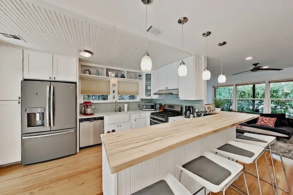 1714bouh 3 Bedroom Home