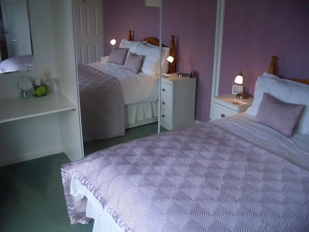 Quixhill - Denstone - Dove Meadow B & B
