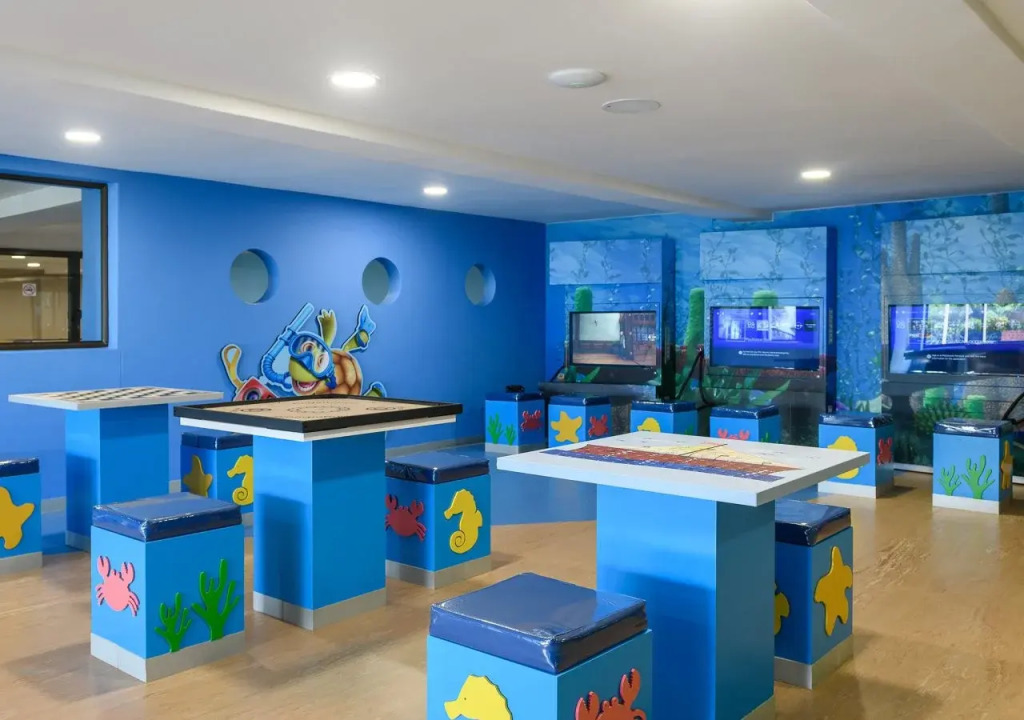 Margate Beach Club