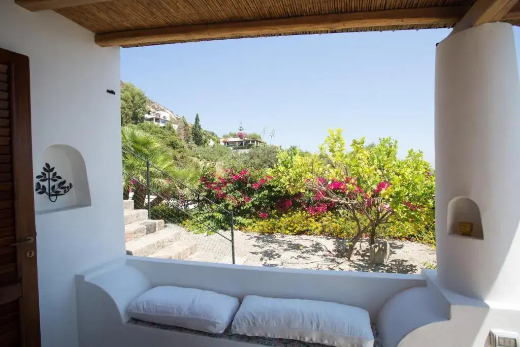 House With 2 Bedrooms in Lipari, With Wonderful sea View, Furnished Te