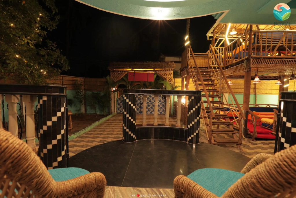 Tropical Wave Hostel Morjim Goa