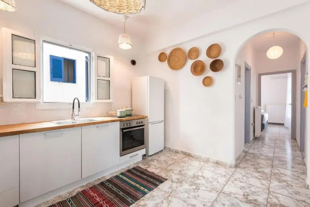 Menta I in the heart of Naousafree parkingParos