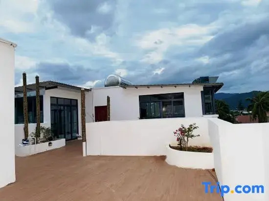 Sanya Xiangyu · Seaside Resort Guesthouse (Yalong Bay Bohou Village Branch)