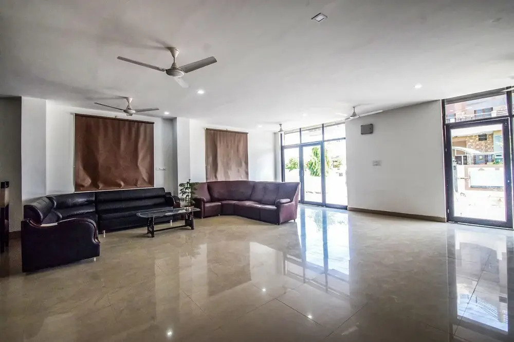 Hotel 24 Carrat