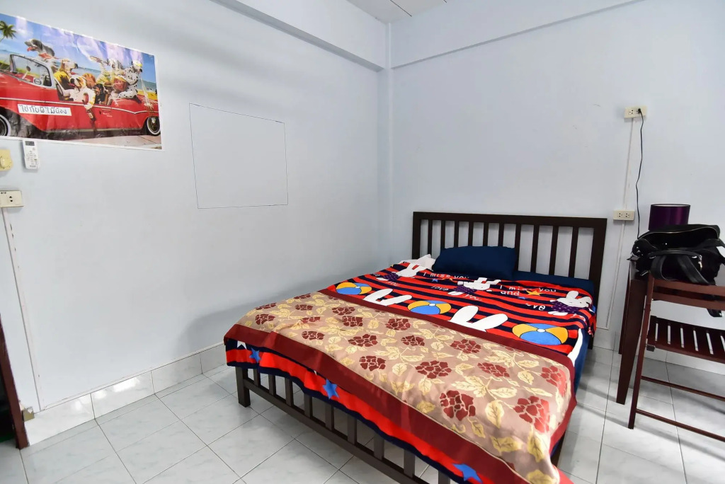 Shady'S Hostel