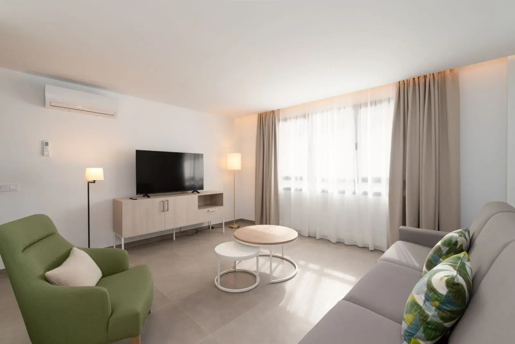 Ereza Suites
