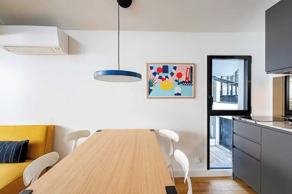 Marais Area - Outdoor Patio - A/C - 2bdr
