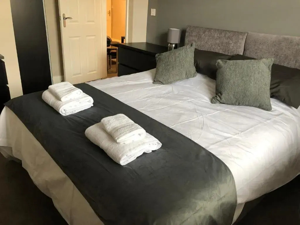 Eclipse Apartment No 2